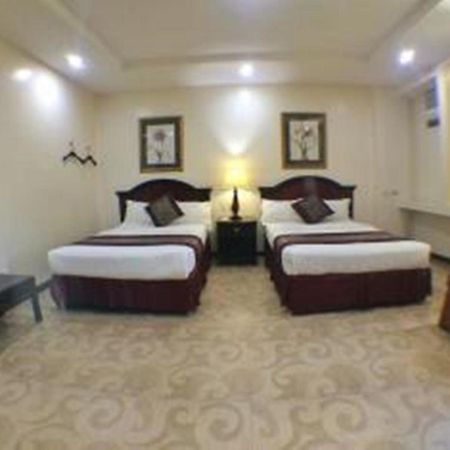 Cindy Kelly Hotel Olongapo Eksteriør bilde