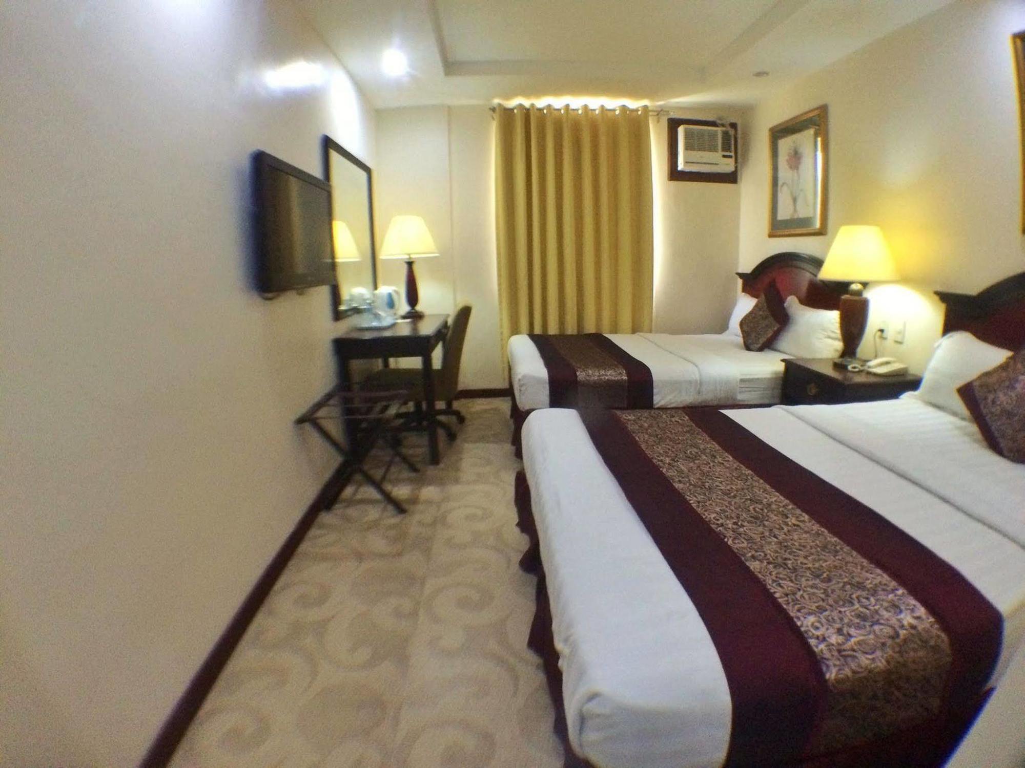 Cindy Kelly Hotel Olongapo Eksteriør bilde